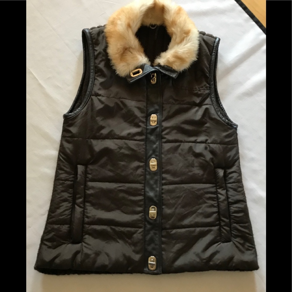 Anthro/One Girl Who winter vest w/ faux fur collar